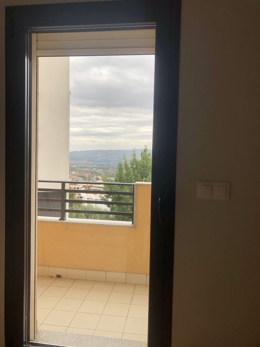 Alugo apartamento. T1