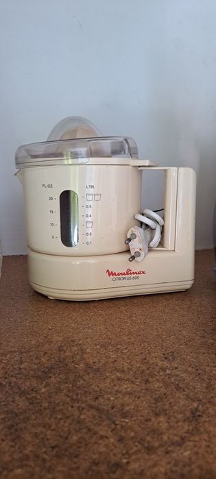 Espremedor de citrinos