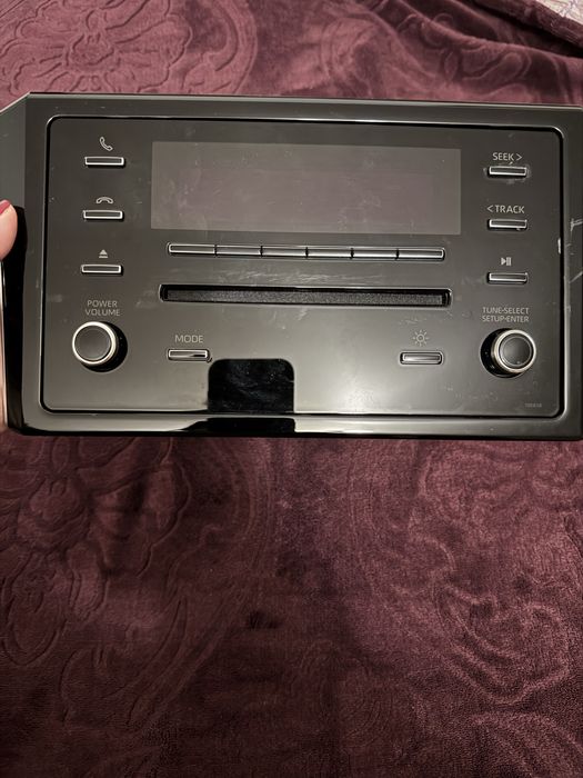 Продам автомагнитолу Toyota