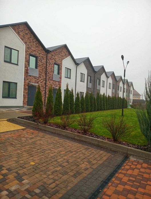 Продаж сучасного Таунхауса!