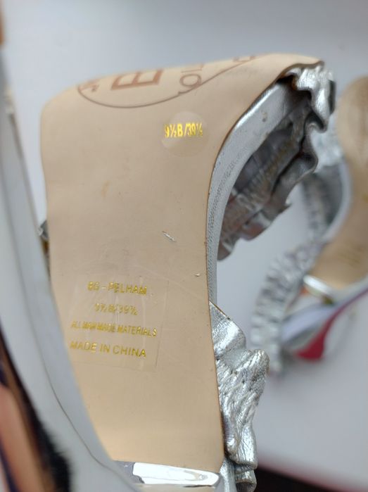 Босоніжки, босоножки