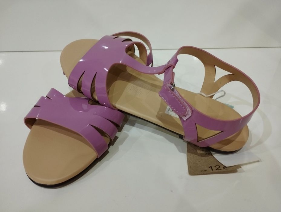 Sandálias Unit Shoes Novas - Tam.35