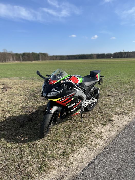 Aprilia rs4 125