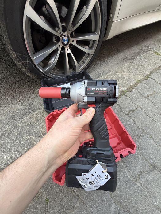 Акумуляторний ударний гайковерт PARKSIDE PERFORMANCE PPDSSA 20-Li B2 2025/11 мощность 600 ньютонов