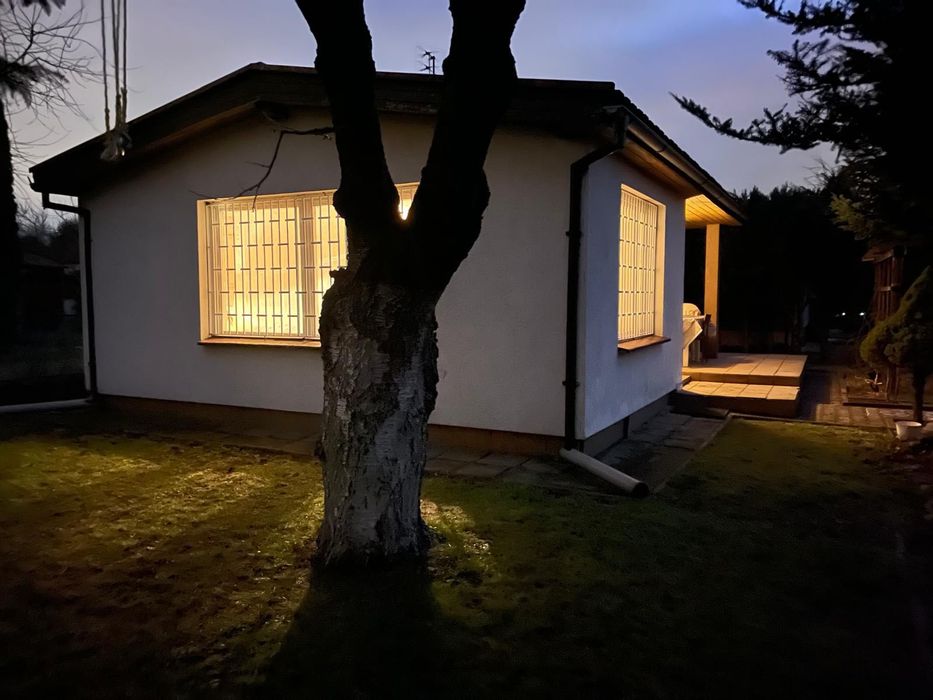 Prawo do działki ROD Poznań Ławica – murowany domek, ogród, taras, studnia