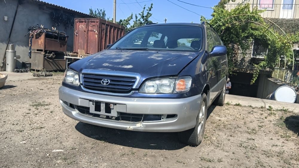 Разборка Toyota Picnic