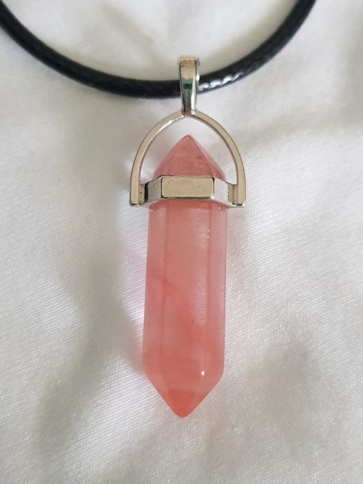 Colar pendente pedra cristal bala * várias pedras