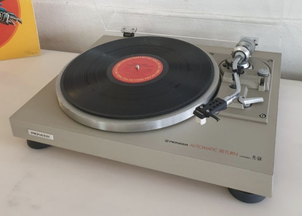 Gramofon Pioneer + płyty winylowe 15 szt