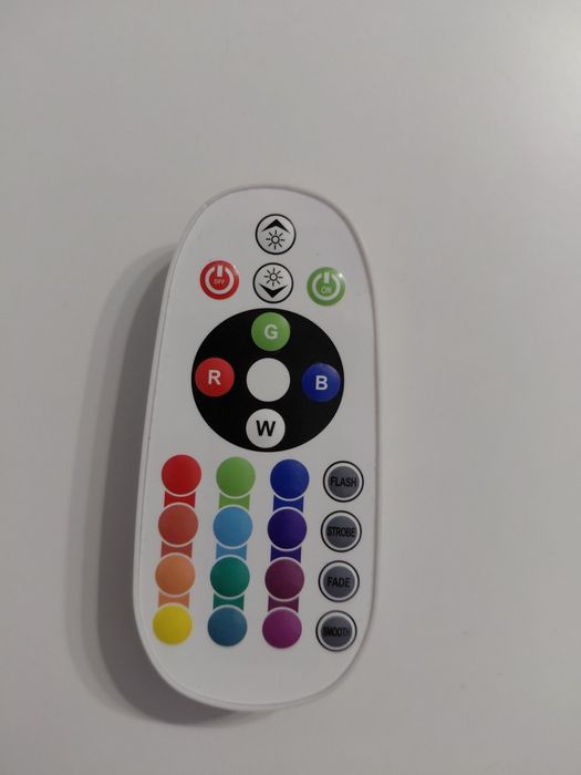 Lampa podłogowa led  drewnia na pilota