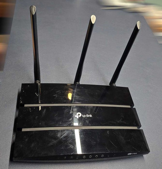 Pack Rede – Router TP-Link Archer C7 + 3x Range Extender AX1500