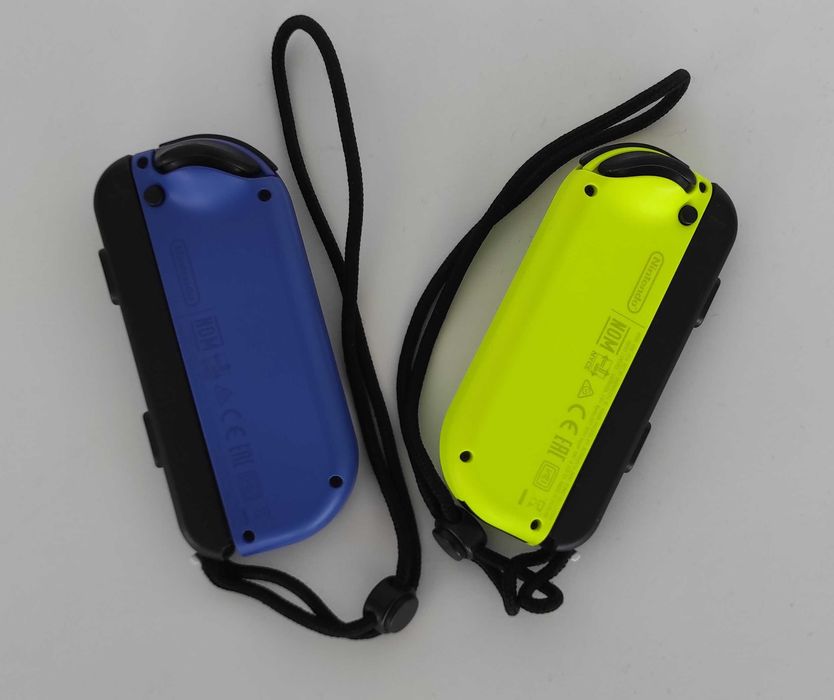 Joycons Azul e Amarelo - Nintendo Switch