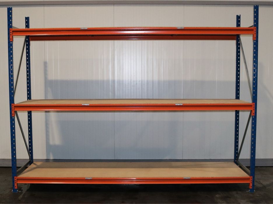 Racks/ Estantes/ Prateleiras/ Picking