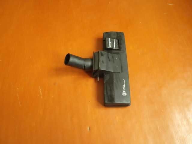 Щетка насадка для пылесоса, диаметр 32 мм.