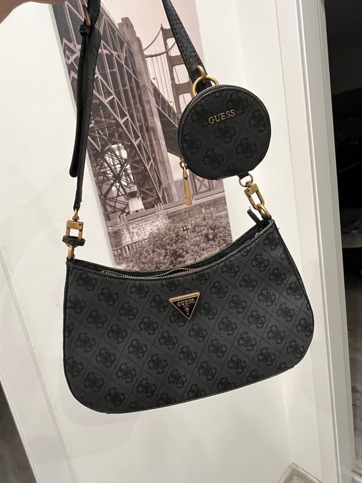 Torba na ramie Guess