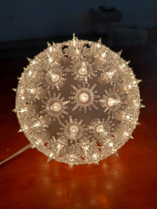 Kula led barwa światła ciepla