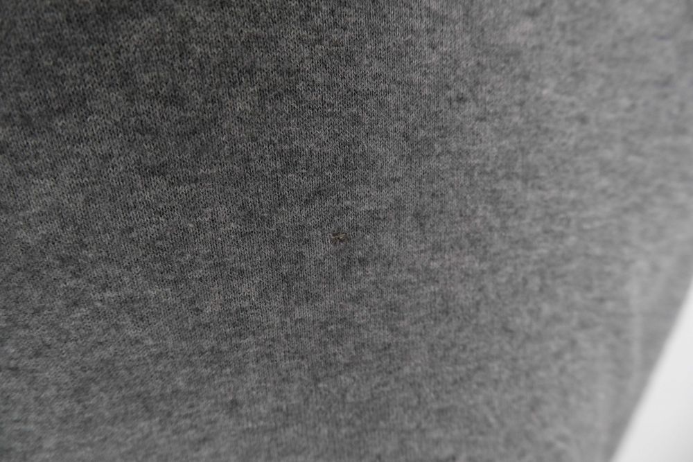 Burberry men’s cashmere wool sweater r M