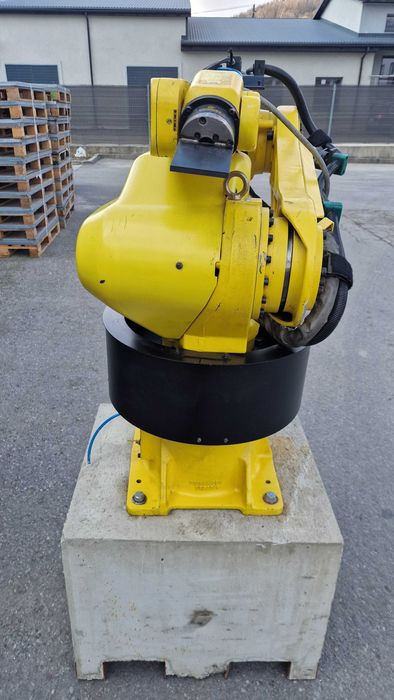 Robot Fanuc M-16iL