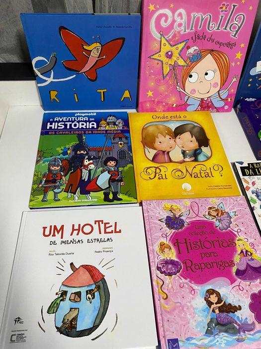 Vários livros infantis juvenis - português, inglês, francês, italiano