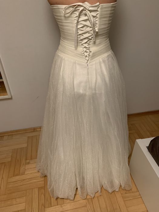 Suknia slubna prosta na 160 + 4 cm obcas suknia