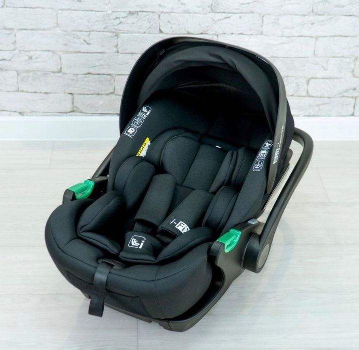 Дитяче автокрісло
