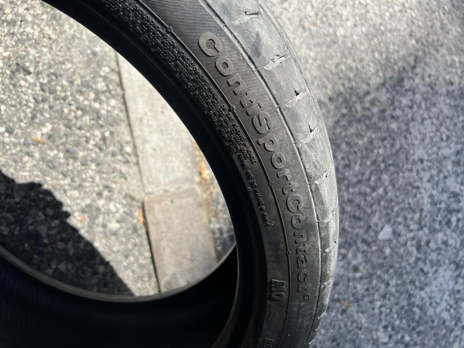 225/40/18 Continental 2 pneus