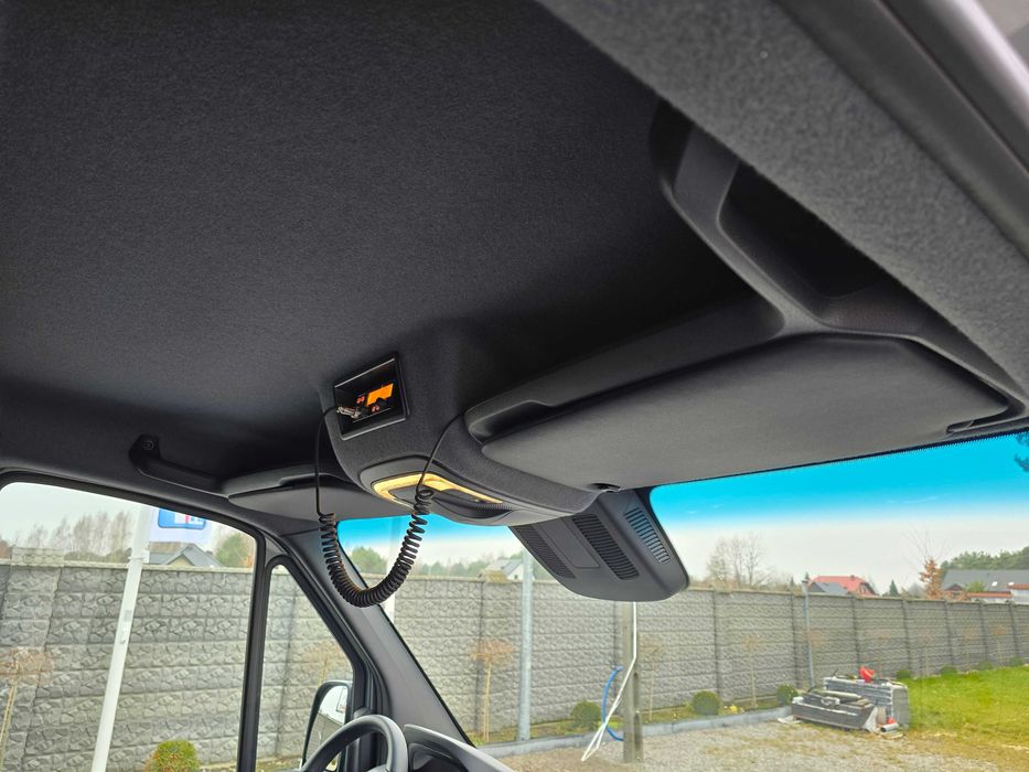 Капсула часу Новий Mercedes-Benz 319 CDI 3.0 (190 к.с.) 2021, 1 т.км