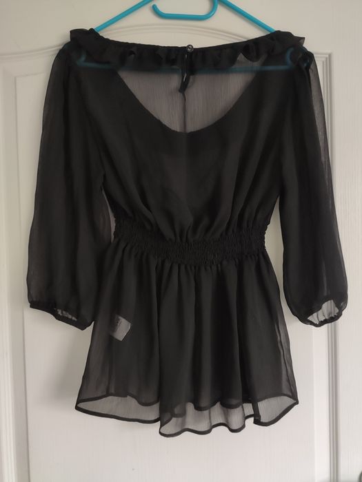 Czarna prześwitująca bluzka Asos 38