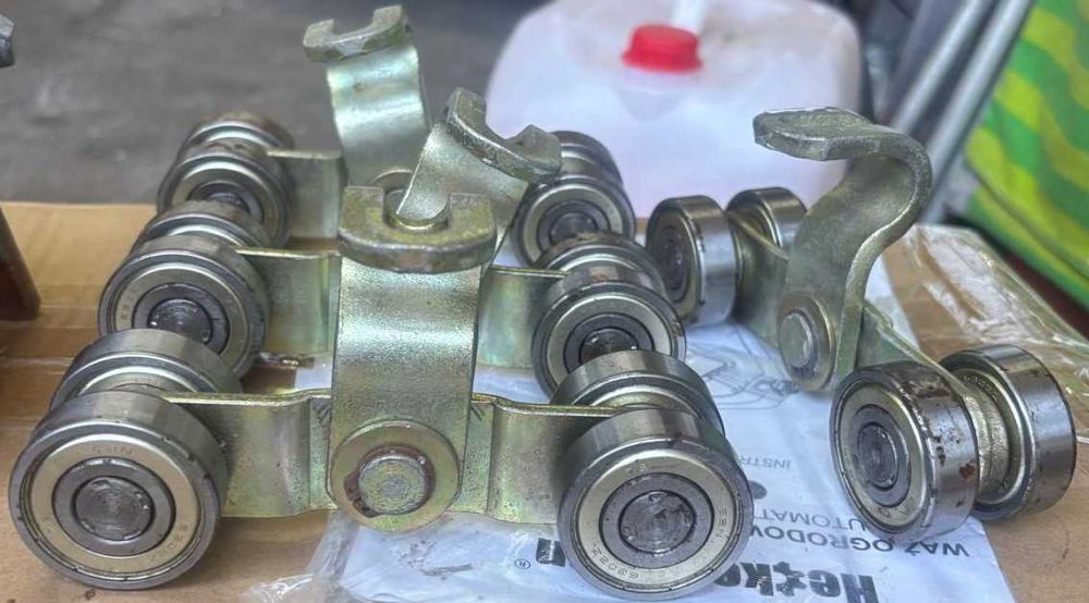 WÓZEK WÓZKI ROLKI BRAM bramy przesuwnej