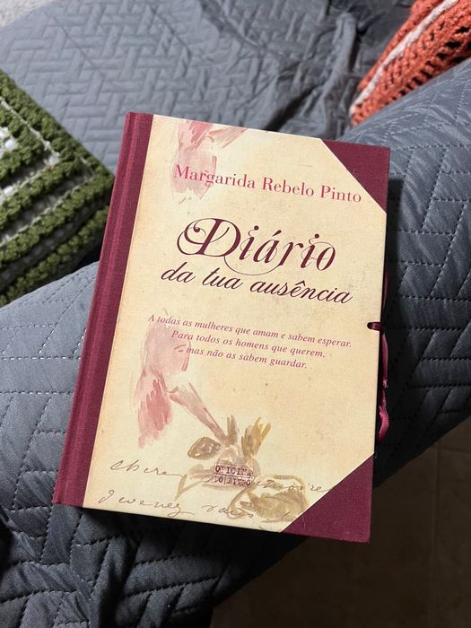 Livro "Diário da tua ausência"
