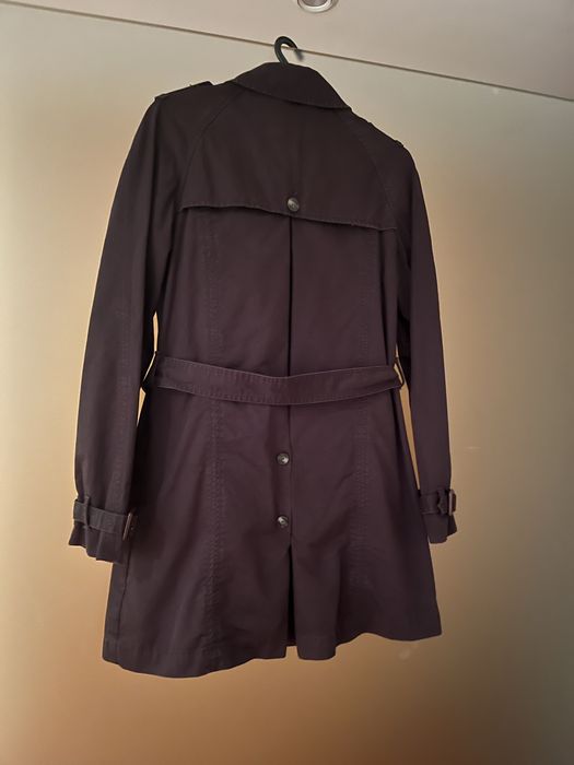 Gabardine de senhora, da marca “Quebramar”