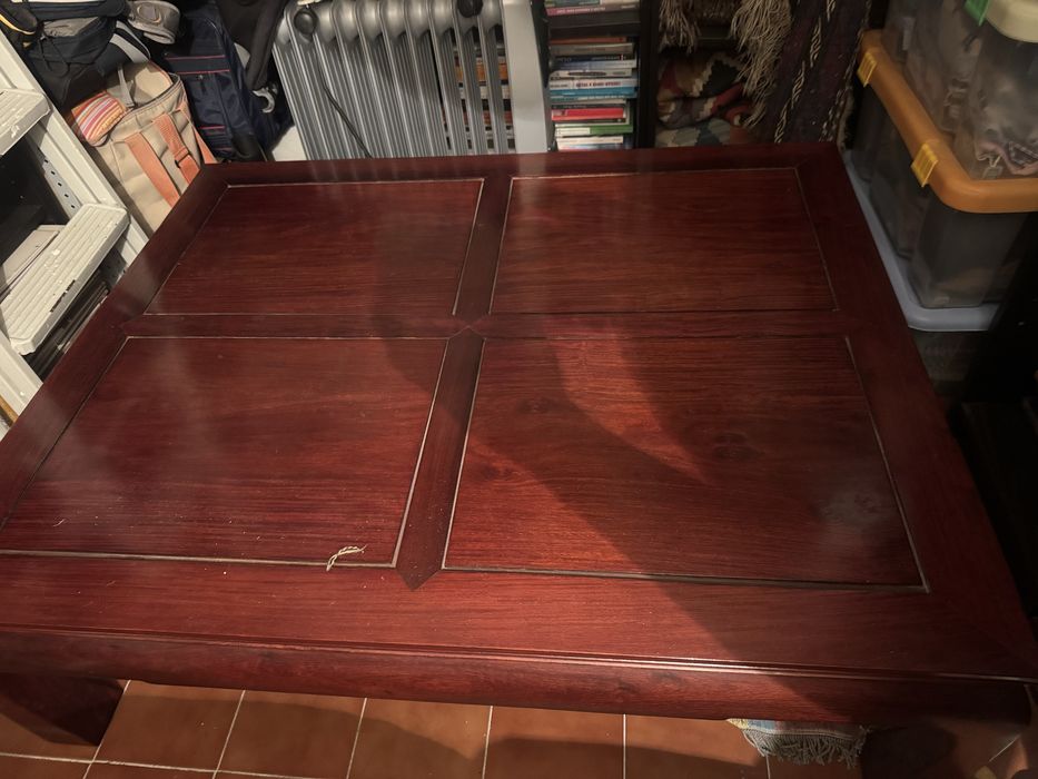 Mesa de centro em madeira maciça 127x102 alt 41
