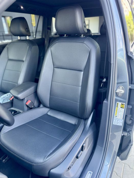 VW Tiguan R-Line
