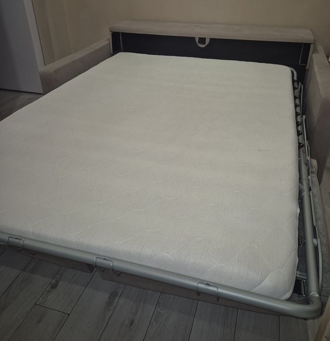 Sofa z systemem włoskim