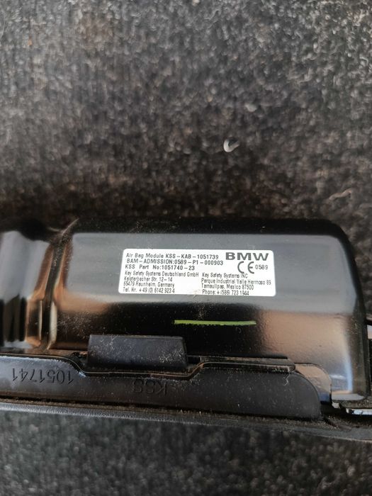 Bmw G01 G02 G08 F97 Подушка В коліна Airbag колін безпека Ідеал  USA
