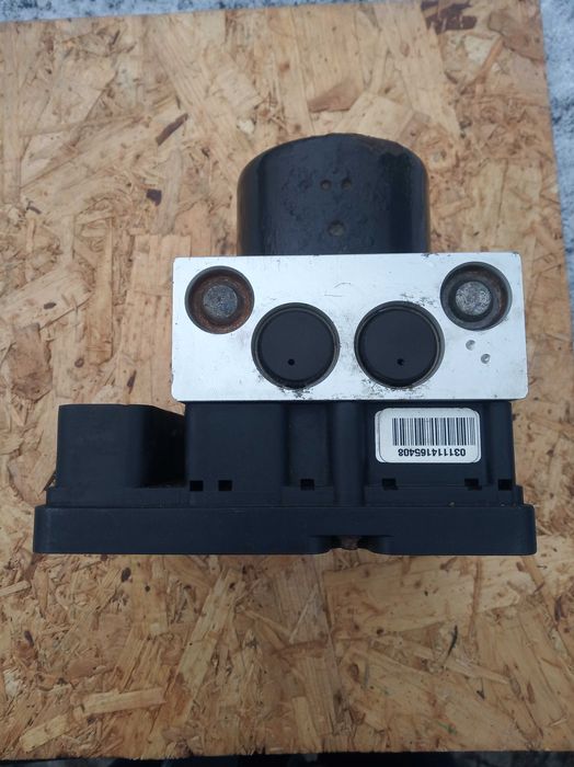 Блок ABS Ford Focus 2M51-2M110-EB