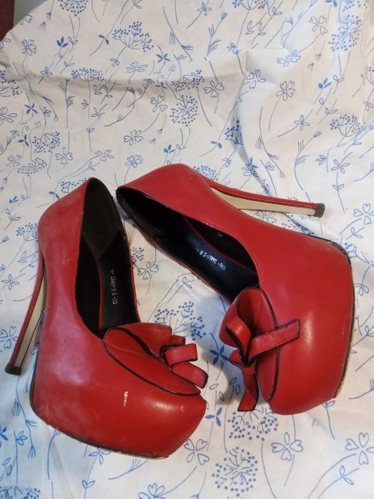 Обувь - взуття разная