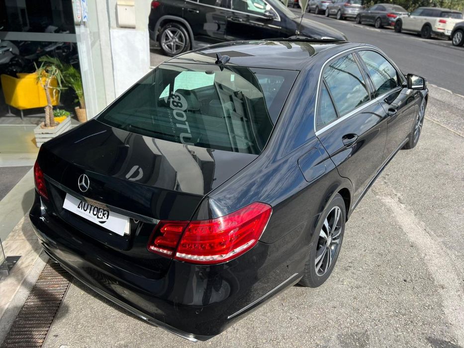 Mercedes-Benz E 220 — fotografia 3