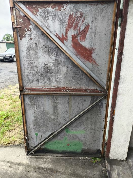 Garaż z kanałem na sprzedaż, ul. Żeromskiego - More