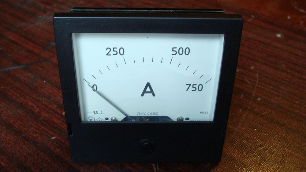 Амперметры М381 (75А, 150А, 500А,  750А)