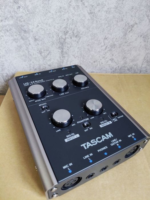 Аудіоінтерфейс Tascam US-144 mk ll