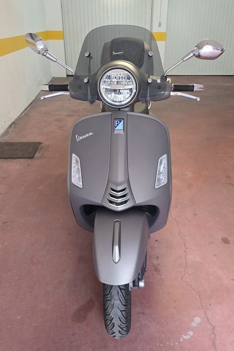 Vespa 300 gts  super com garantia e crédito