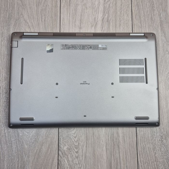 15.6" Dell Precision 3571 /I7-12800H/ Nvidia T600 4gb/ SSD-512/ 16g D5