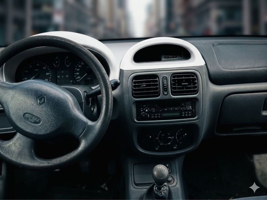 Renault clio  ano 2000 gasolina