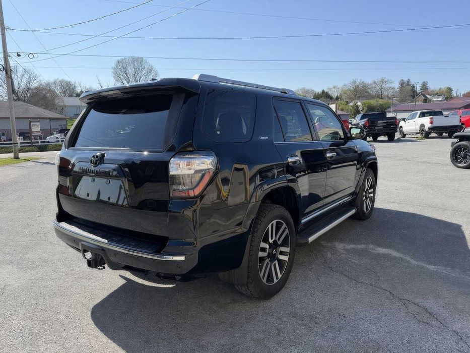 Toyota 4Runner      2018