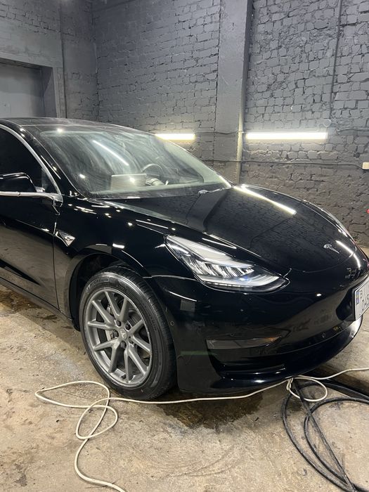 Tesla model 3 55kwh