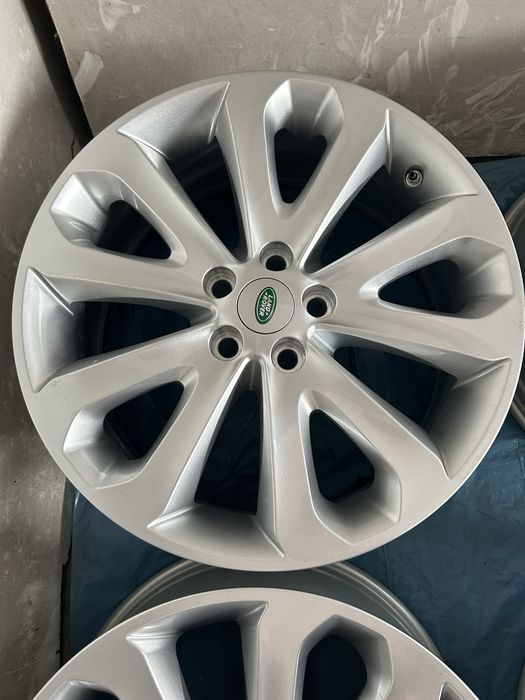 259 Felgi Aluminiowe Oryginał LAND ROVER R 20 5x120 NOWE Czujniki