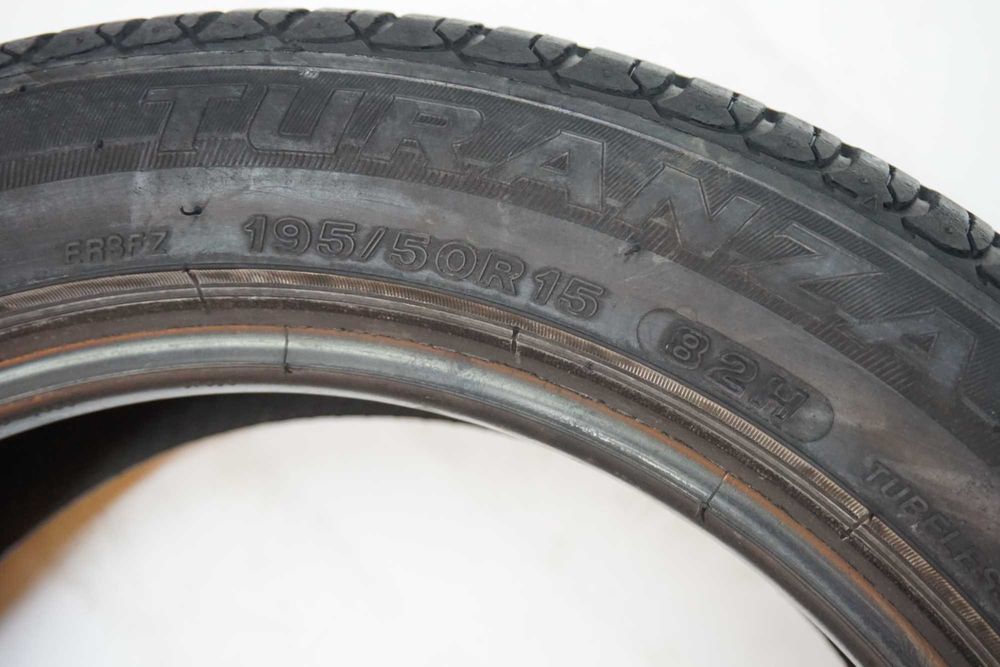 Резина\Шини 195/50 R15 Bridgestone