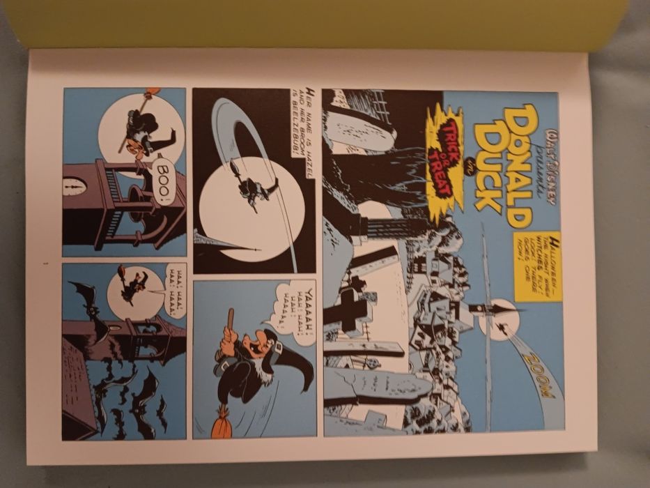 Donald Duck "Trick or Treat": Carl Barks Disney Library Vol. 13