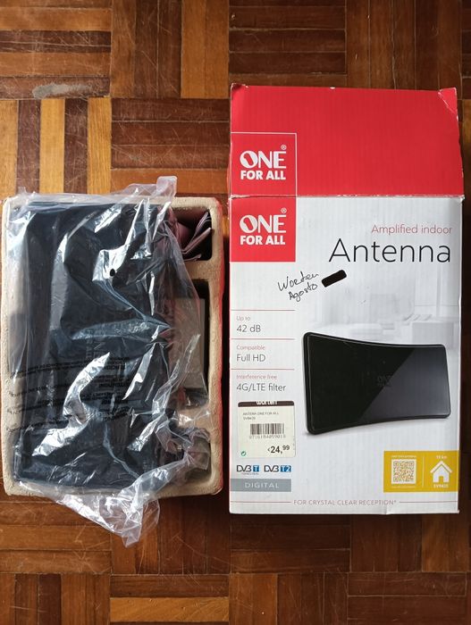 Amplificador de antena de TV para interior. Antena digital.	Novo!*