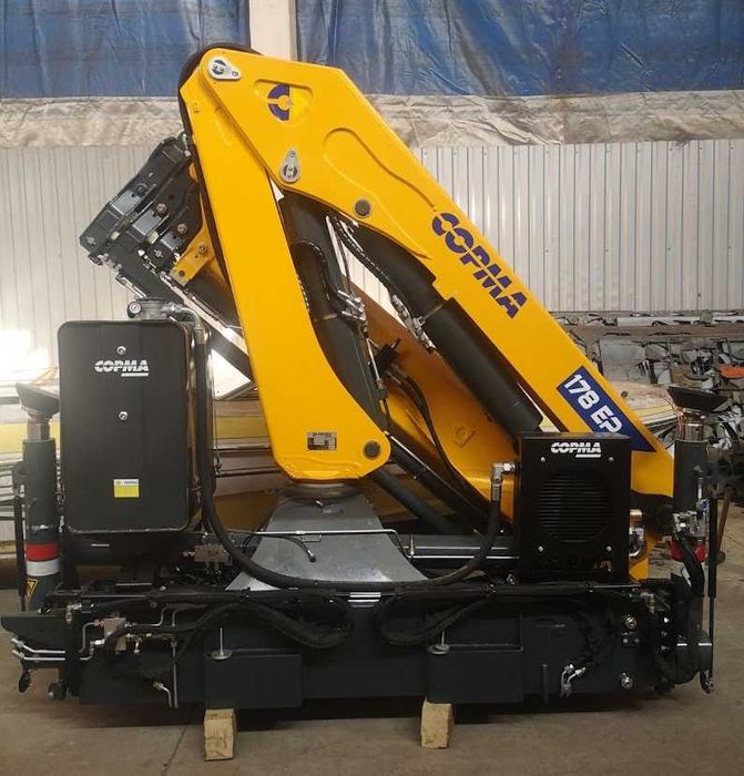 Кран-маніпулятор Copma 178.3 (виліт 10,27 м. 1450 кг) Італія